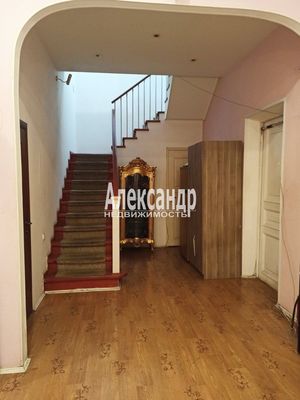 Продам многокомнатную квартиру, Некрасова ул, 37/20, Санкт-Петербург г