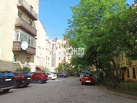 Продам многокомнатную квартиру, Некрасова ул, 37/20, Санкт-Петербург г