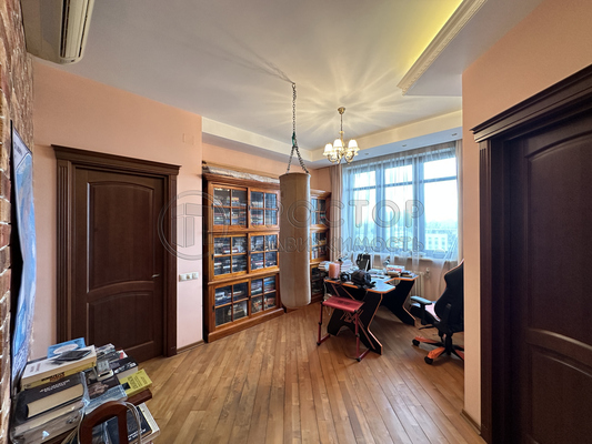 Продам многокомнатную квартиру, Астрадамский проезд, 4Ак2, Москва г