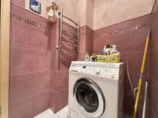 Продам многокомнатную квартиру, Астрадамский проезд, 4Ак2, Москва г