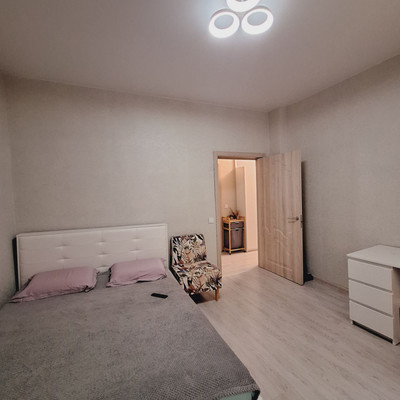 Продам трехкомнатную (3-комн.) квартиру, Чапаева ул, 3, Быково рп