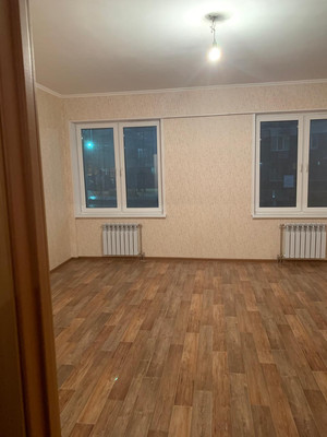 Продам трехкомнатную (3-комн.) квартиру, Радужная ул, 6к1, Видное г