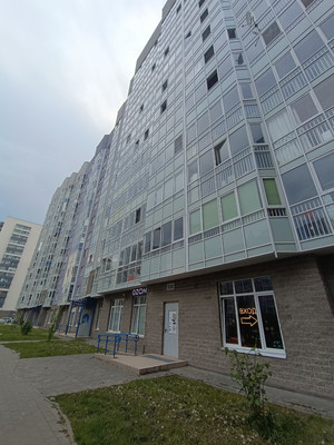 Продам однокомнатную (1-комн.) квартиру, Петровский б-р, 3к2, Мурино п