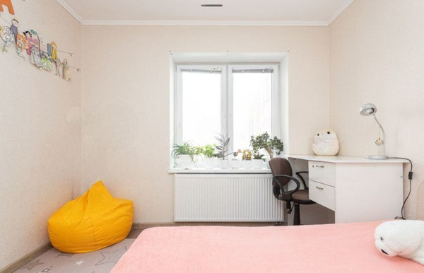 Продам двухкомнатную (2-комн.) квартиру, Лукашова пер, 2, Калининград г