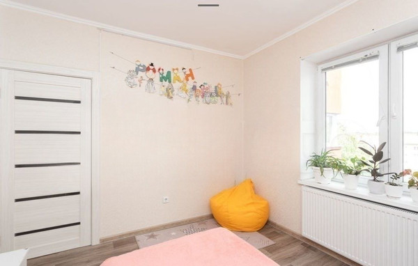 Продам двухкомнатную (2-комн.) квартиру, Лукашова пер, 2, Калининград г