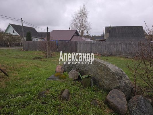 Продам дом, Школьная ул, 18, Коммунары п, 130 км от города