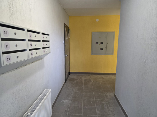 Продам однокомнатную (1-комн.) квартиру, Дружбы ул, 27, Костомукша г