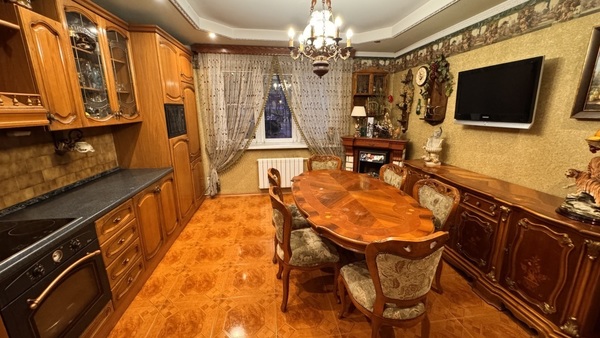 Продам многокомнатную квартиру, Братеевская ул, 25к1, Москва г