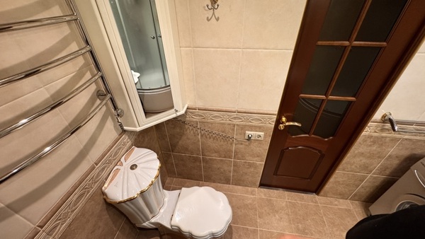 Продам многокомнатную квартиру, Братеевская ул, 25к1, Москва г