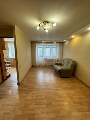 Продам однокомнатную (1-комн.) квартиру, Космонавтов ул, 13, Нижний Тагил г