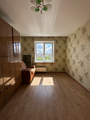 Продам двухкомнатную (2-комн.) квартиру, Блюхера ул, 32, Киров г