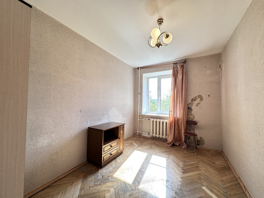 Продам двухкомнатную (2-комн.) квартиру, Кингисеппское ш, 8А, Красное Село г