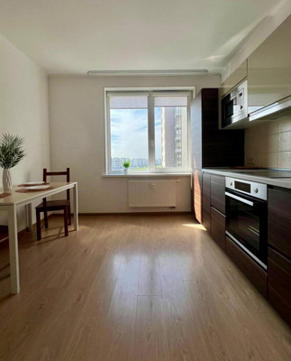 Продам двухкомнатную (2-комн.) квартиру, Ветеранов пр-кт, 169к1, Санкт-Петербург г