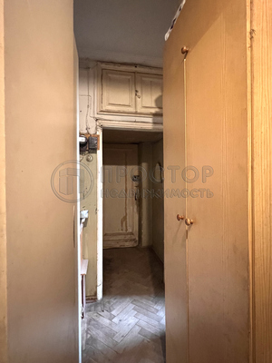 Продам многокомнатную квартиру, Земляной Вал ул, 38-40/15с9, Москва г