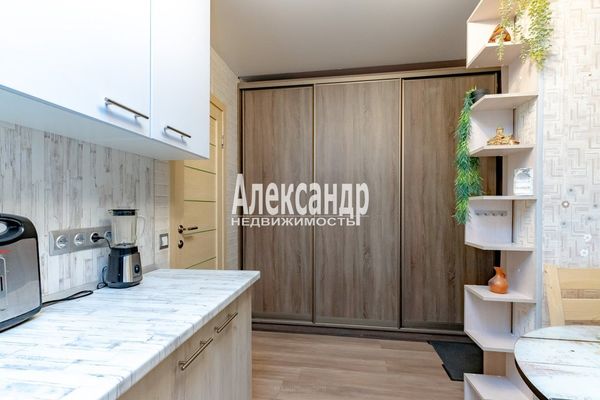 Продам однокомнатную (1-комн.) квартиру, Новая ул, 7к3, Мурино п
