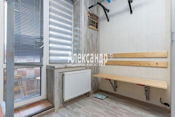 Продам однокомнатную (1-комн.) квартиру, Новая ул, 7к3, Мурино п