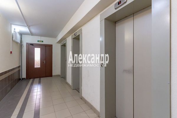 Продам однокомнатную (1-комн.) квартиру, Новая ул, 7к3, Мурино п