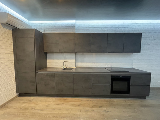 Продам трехкомнатную (3-комн.) квартиру, Варфоломеева ул, 222А/108А, Ростов-на-Дону г