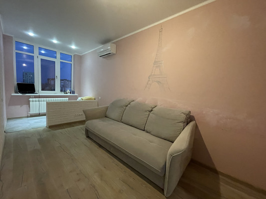 Продам трехкомнатную (3-комн.) квартиру, Варфоломеева ул, 222А/108А, Ростов-на-Дону г