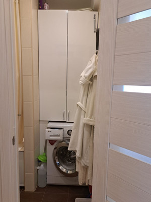 Продам трехкомнатную (3-комн.) квартиру, Искровский пр-кт, 4к3, Санкт-Петербург г
