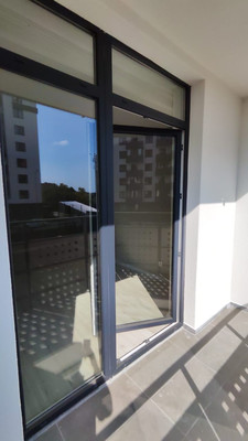 Продам трехкомнатную (3-комн.) квартиру, Большая Окружная 3-я ул, 243к3, Калининград г