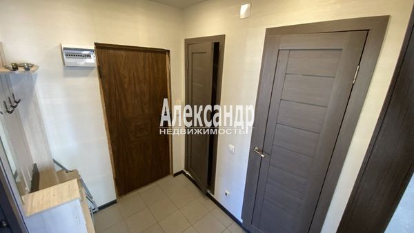 Продам трехкомнатную (3-комн.) квартиру, Пулковское ш, 9к2, Санкт-Петербург г