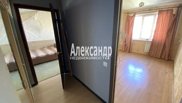 Продам трехкомнатную (3-комн.) квартиру, Пулковское ш, 9к2, Санкт-Петербург г