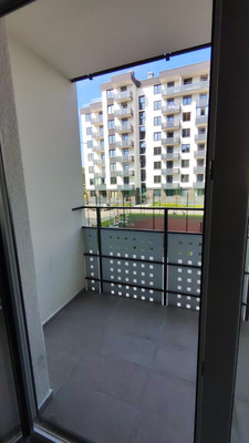 Продам трехкомнатную (3-комн.) квартиру, Большая Окружная 3-я ул, 243к5, Калининград г