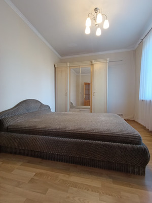 Продам двухкомнатную (2-комн.) квартиру, Закавказская ул, 13, Калининград г