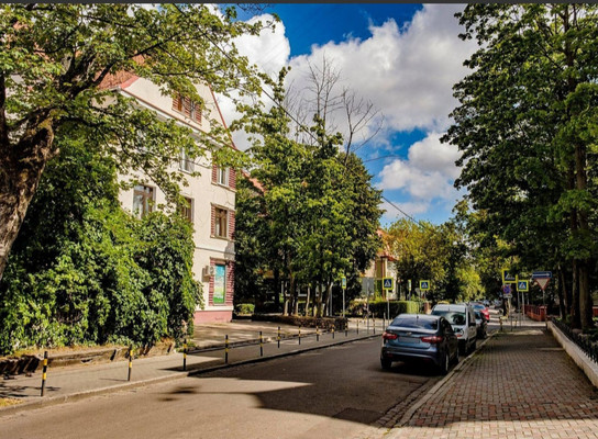 Продам двухкомнатную (2-комн.) квартиру, Закавказская ул, 13, Калининград г