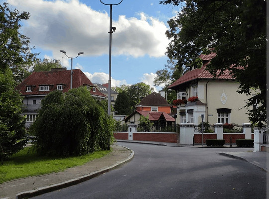 Продам двухкомнатную (2-комн.) квартиру, Закавказская ул, 13, Калининград г