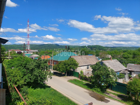Продам двухкомнатную (2-комн.) квартиру, Школьная ул, 36, Хадыженск г