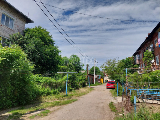 Продам двухкомнатную (2-комн.) квартиру, Школьная ул, 36, Хадыженск г