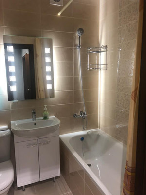 Продам однокомнатную (1-комн.) квартиру, Аркажская ул, 14к2, Великий Новгород г