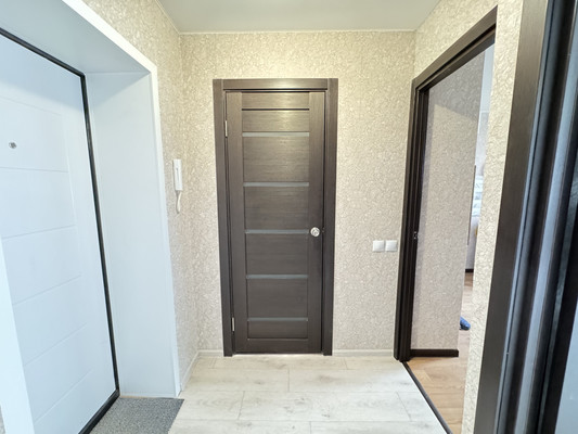 Продам однокомнатную (1-комн.) квартиру, Жуковская ул, 26, Брянск г