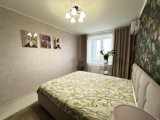Продам двухкомнатную (2-комн.) квартиру, Галимджана Баруди ул, 16к3, Казань г