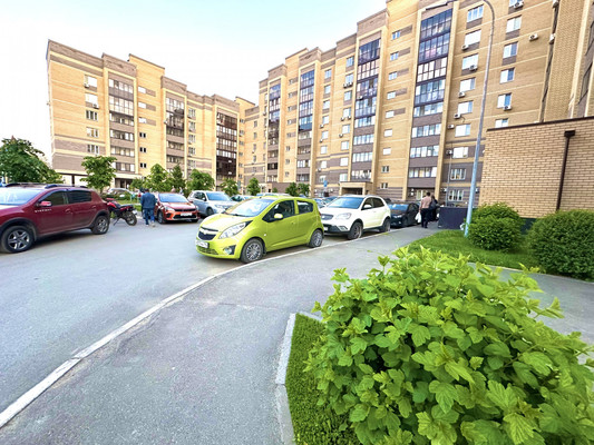 Продам двухкомнатную (2-комн.) квартиру, Галимджана Баруди ул, 16к3, Казань г