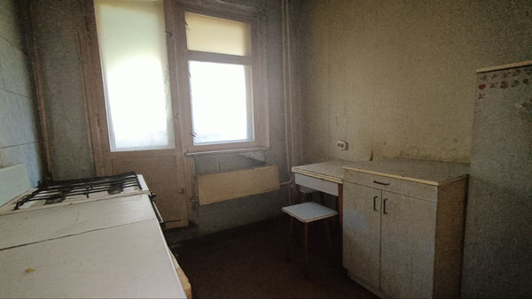 Продам однокомнатную (1-комн.) квартиру, Сельских Строителей ул, 6, Рязань г