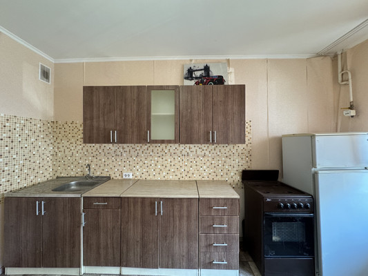 Продам однокомнатную (1-комн.) квартиру, Романа Брянского ул, 23, Брянск г