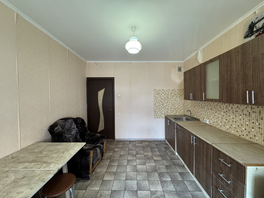 Продам однокомнатную (1-комн.) квартиру, Романа Брянского ул, 23, Брянск г