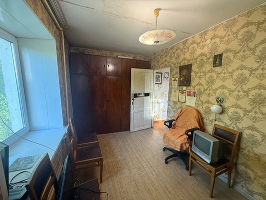 Продам трехкомнатную (3-комн.) квартиру, Верхняя ул, 9, Воткинск г