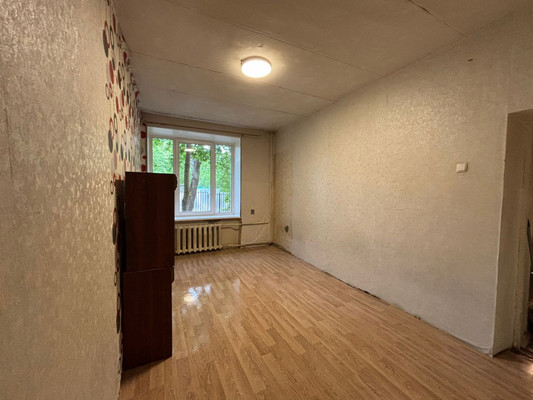 Продам двухкомнатную (2-комн.) квартиру, Ломоносовский пр-кт, 4к2, Москва г