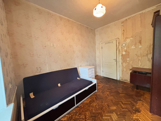 Продам двухкомнатную (2-комн.) квартиру, Ломоносовский пр-кт, 4к2, Москва г