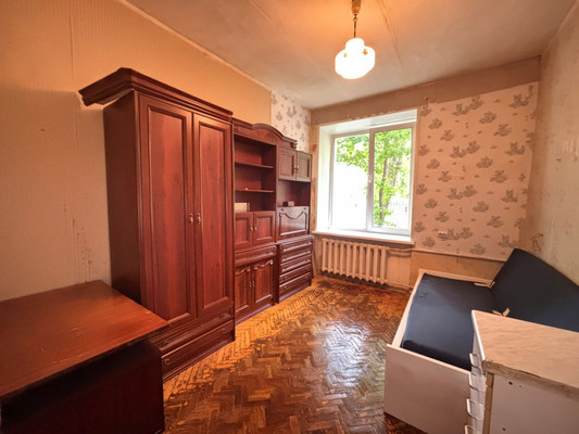Продам двухкомнатную (2-комн.) квартиру, Ломоносовский пр-кт, 4к2, Москва г