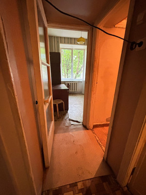 Продам двухкомнатную (2-комн.) квартиру, Ломоносовский пр-кт, 4к2, Москва г