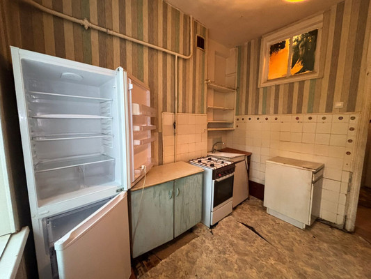 Продам двухкомнатную (2-комн.) квартиру, Ломоносовский пр-кт, 4к2, Москва г