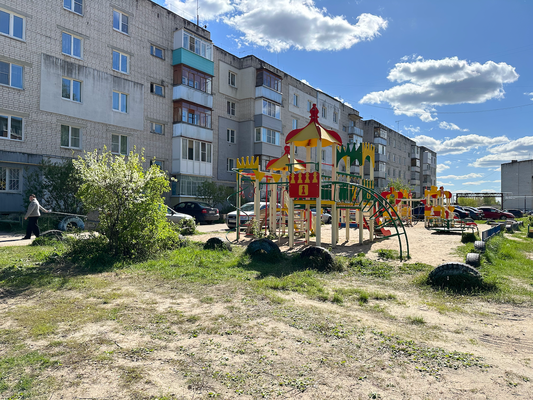 Продам однокомнатную (1-комн.) квартиру, 4, Дружный п