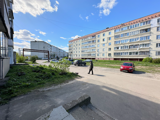 Продам однокомнатную (1-комн.) квартиру, 4, Дружный п