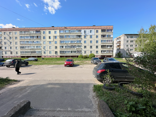 Продам однокомнатную (1-комн.) квартиру, 4, Дружный п