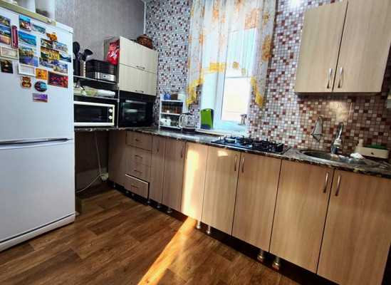 Продам дом, Подлесная ул, 209, Апшеронск г, 0 км от города